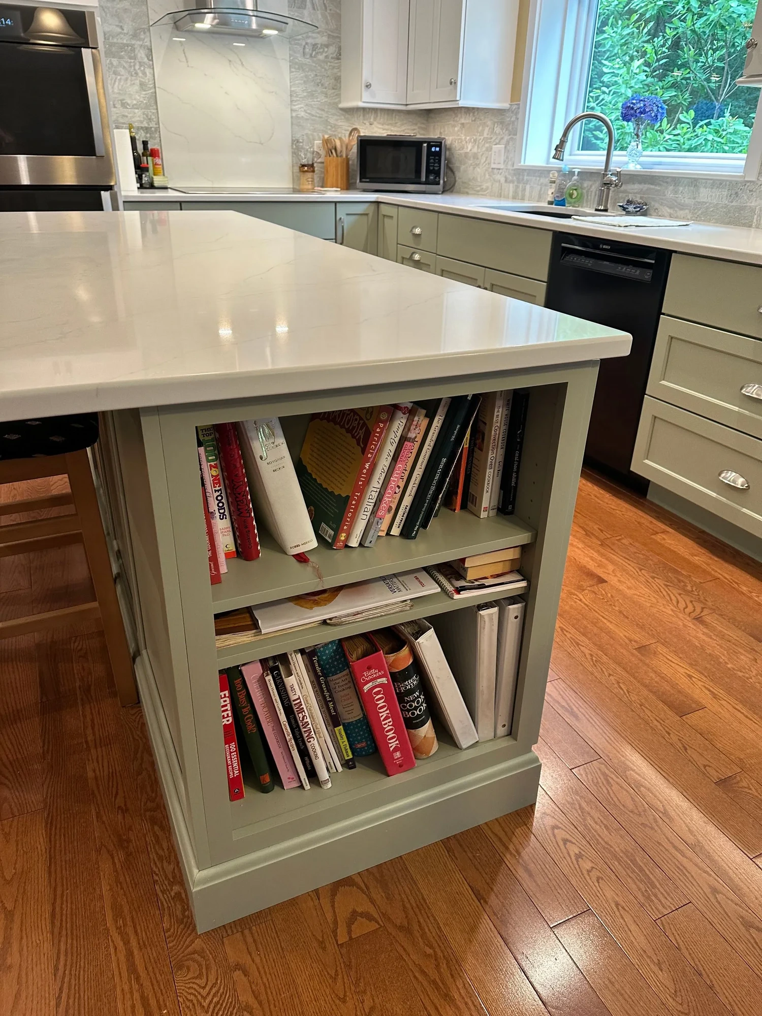 Hudson Sage & White Two-Tone Kitchen — view 17