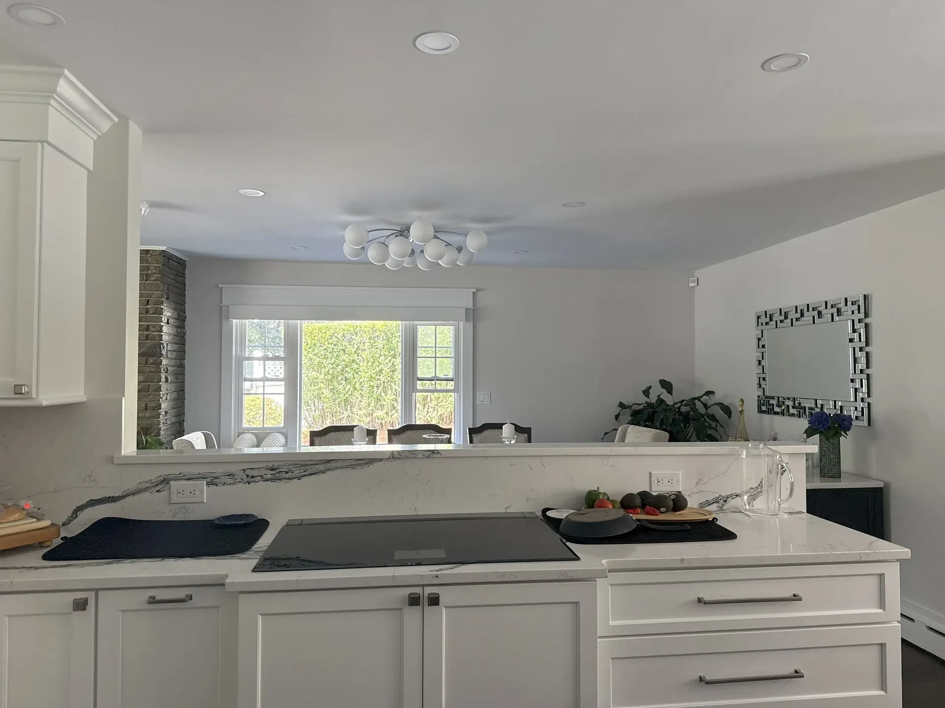 Revere Marble-Veined Modern Kitchen — view 2