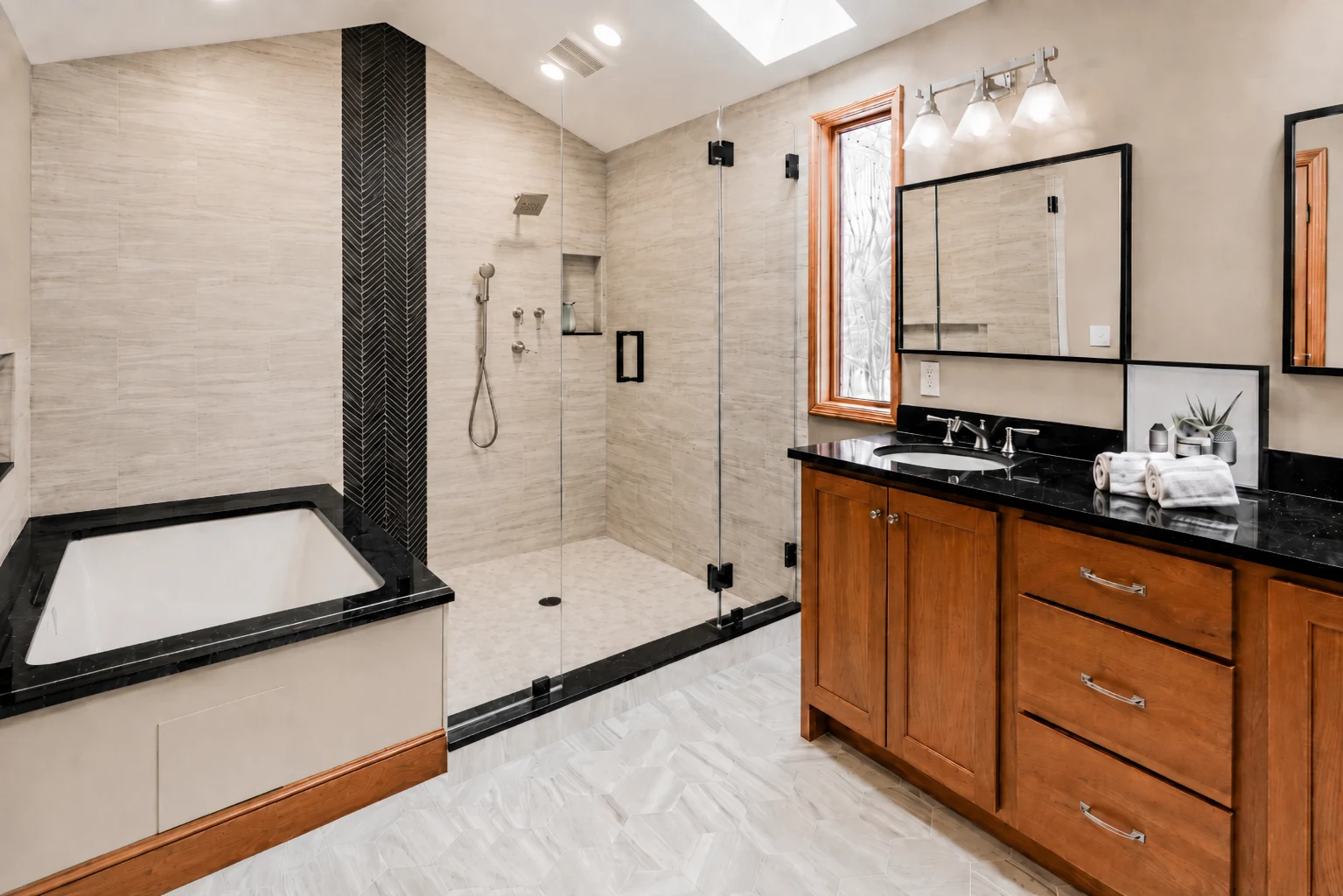 Marlborough Vaulted Bath w/ Wet Room Tub & Shower