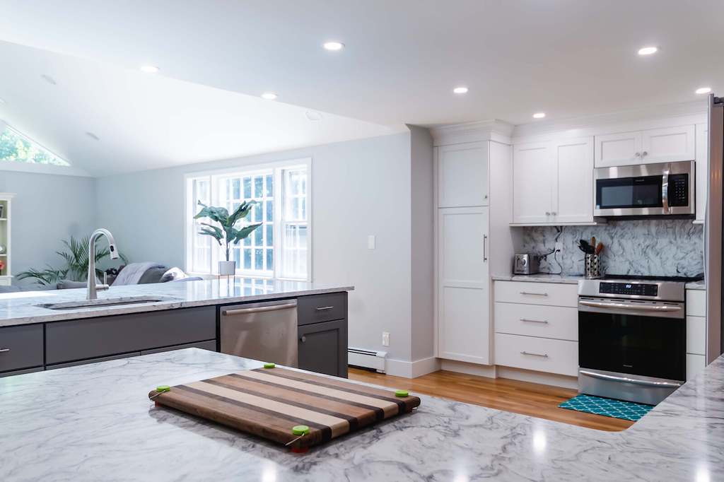 Wayland Warm Wood & White Kitchen — view 4